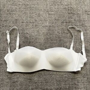 Skims White Strapless Bra 34DD